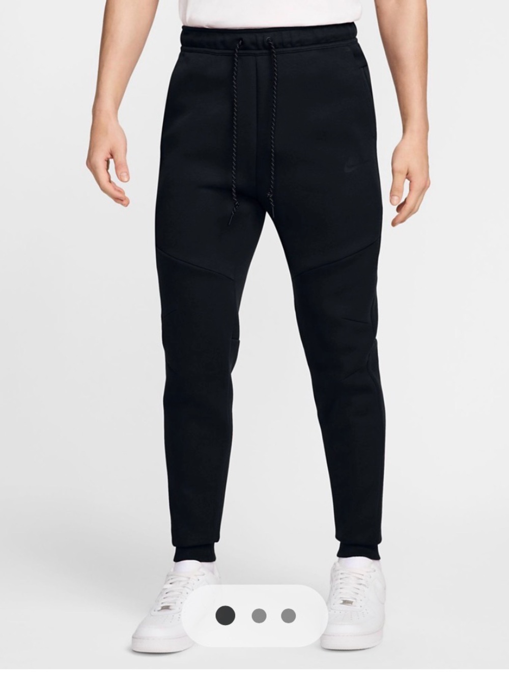 Nike Tech Fleece Joggers / black / men’s small